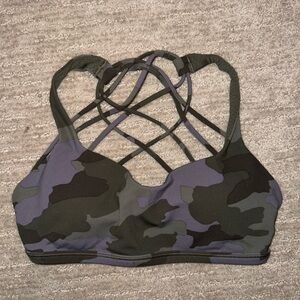 Lululemon Free to be Wild Camo Sports Bra Size 4